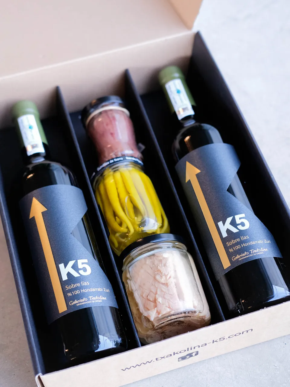 Bodega K5 Packs Pack Kantauri 2 Vini Acciughe Tonno Aperitivo