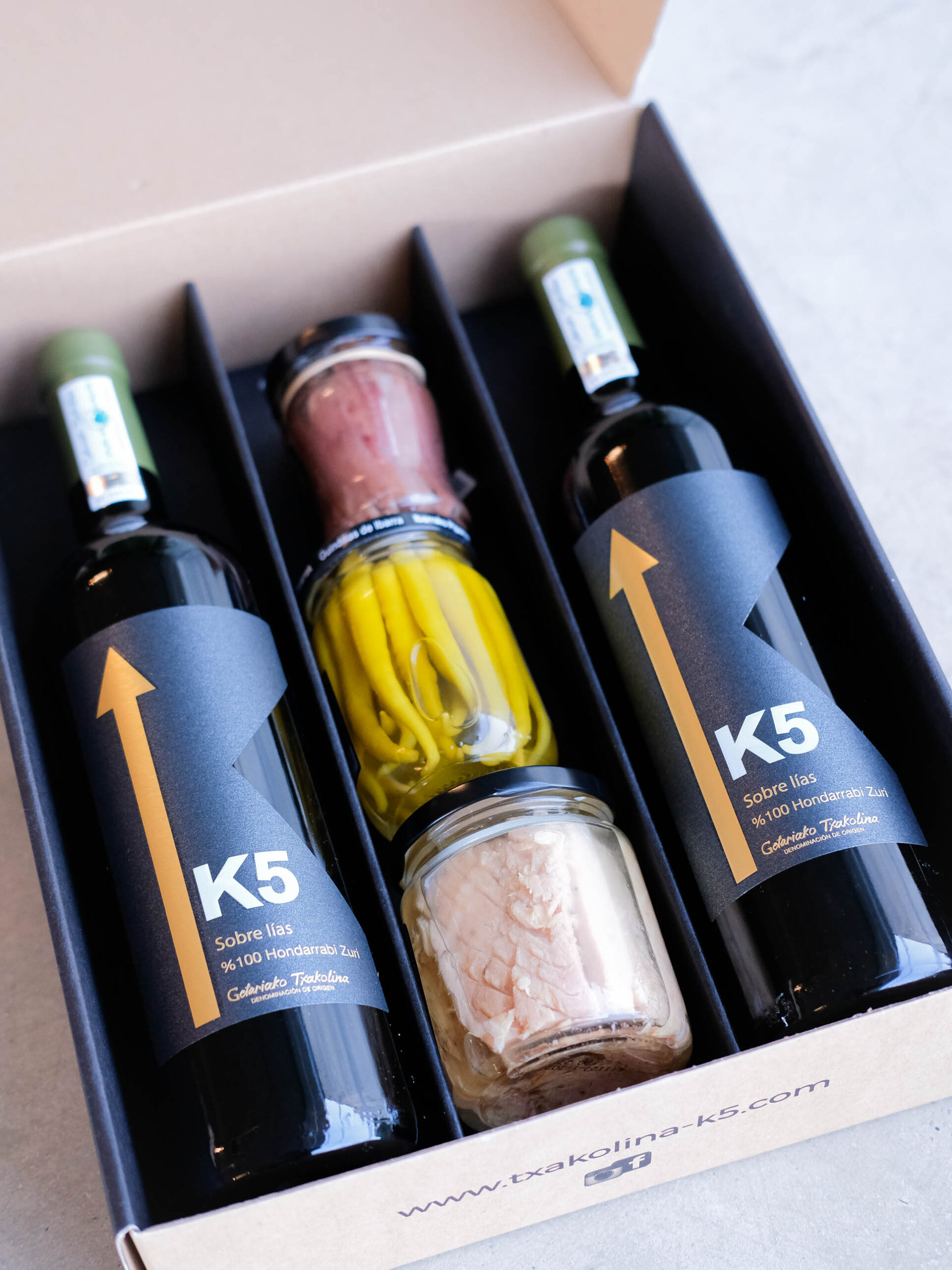 Bodega K5 Packs Pack Kantauri 2 Vini Acciughe Tonno Aperitivo